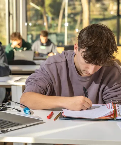 Compromiso con el estudio