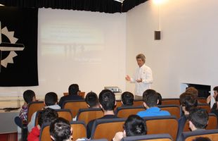 Conferencia de Juan Fernández Macarrón y observaci